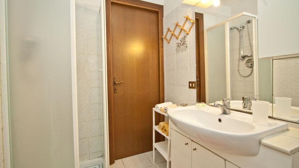 Rental In Rome Celeste Apartment Roma Quarto foto
